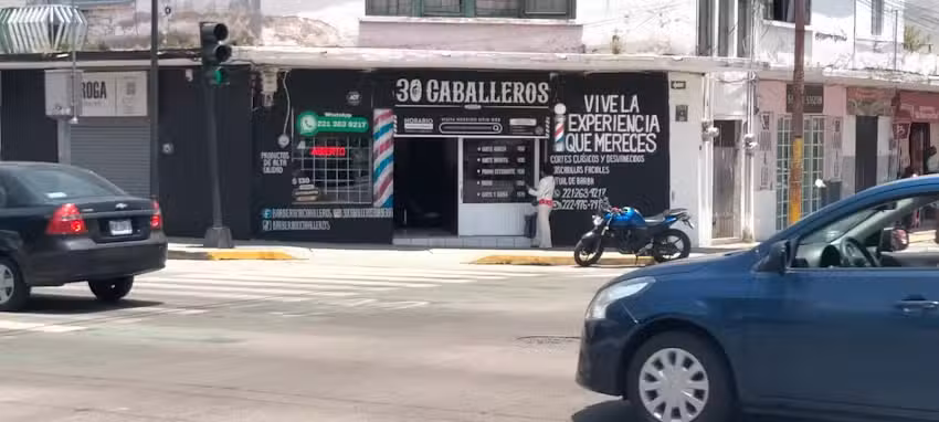 30 Caballeros &ndash; Barber&iacute;a