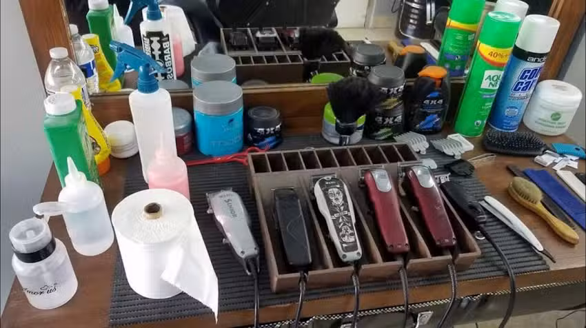 80&rsquo;s Barbershop