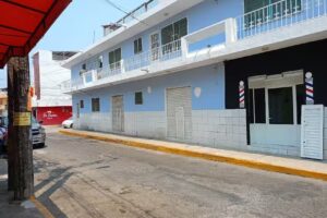 A | J La U.P.C.H.E.L