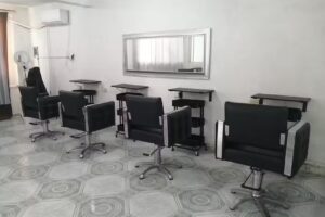 Academia De Colorimetr&iacute;a Capilar VALKYRIA.