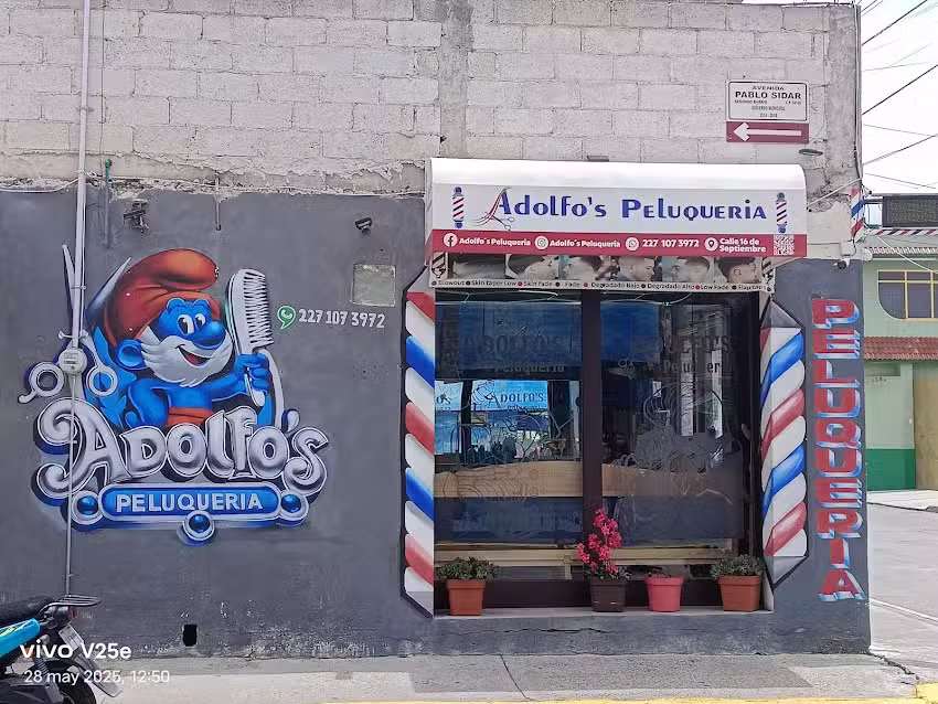 Adolfo&rsquo;s peluqueria