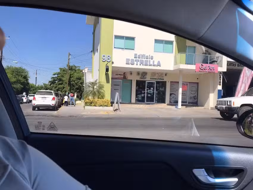 Alisados y Keratinas Cln