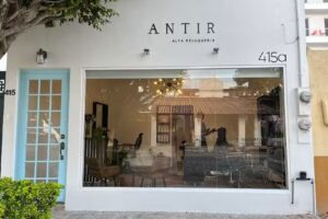Antir Salon