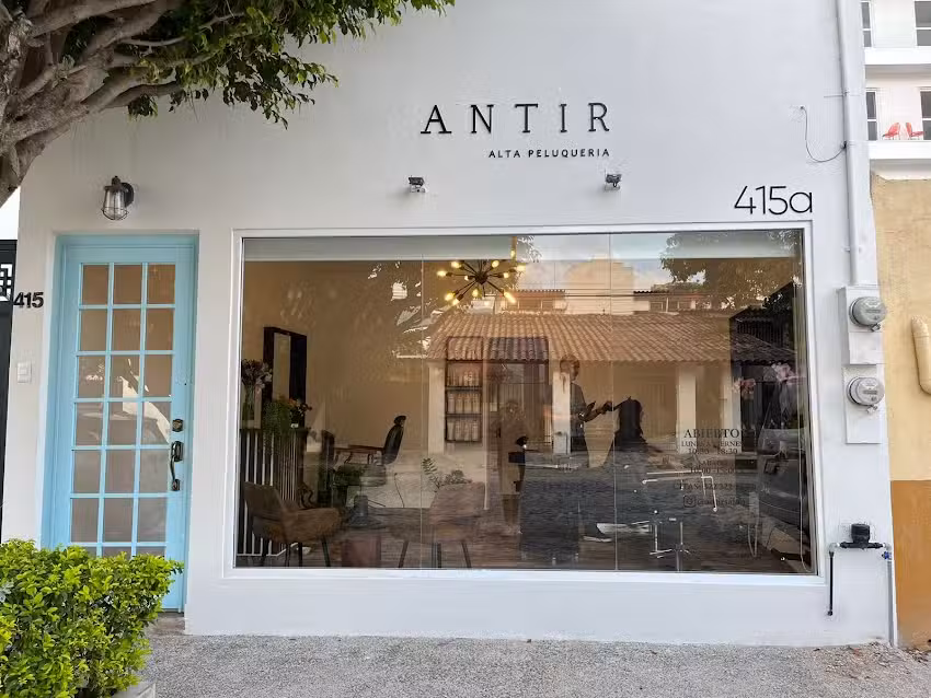 Antir Salon