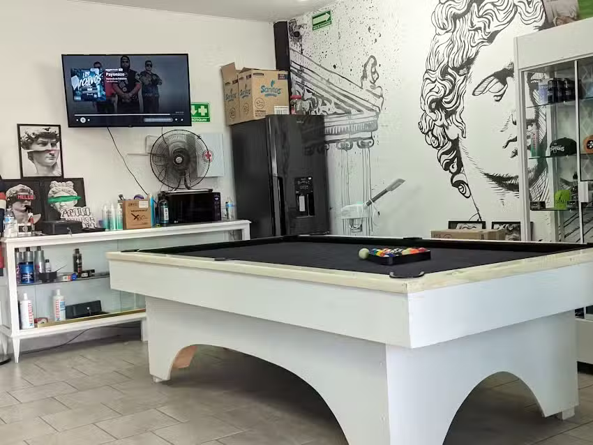 Apolo Barber Studio SJR