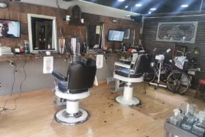 Aristos, Peluquer&iacute;a & Barber&iacute;a