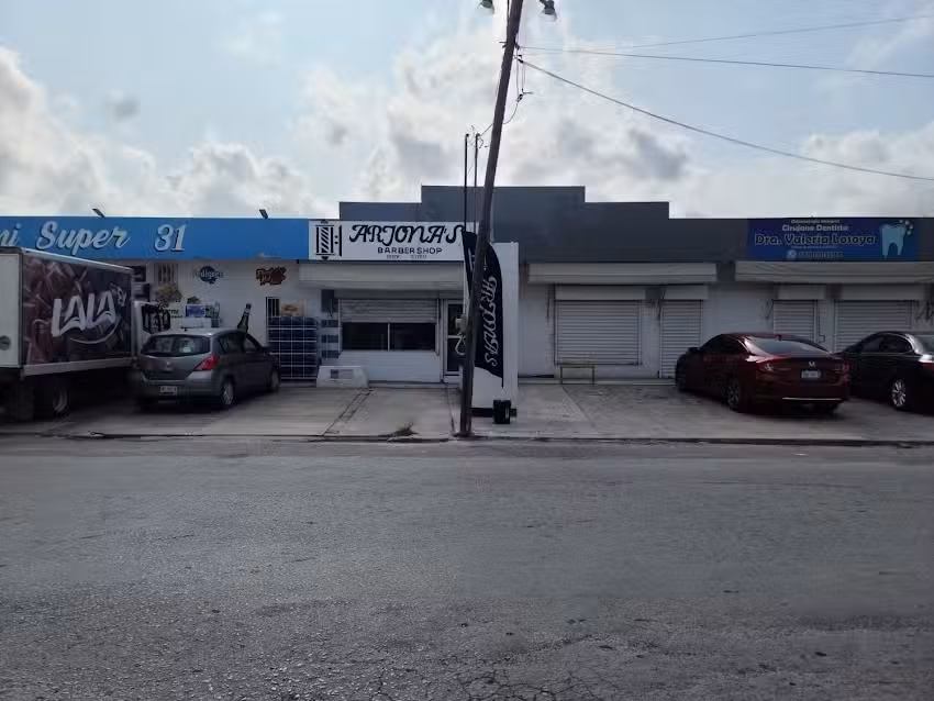 Arjona&rsquo;s Barber Shop