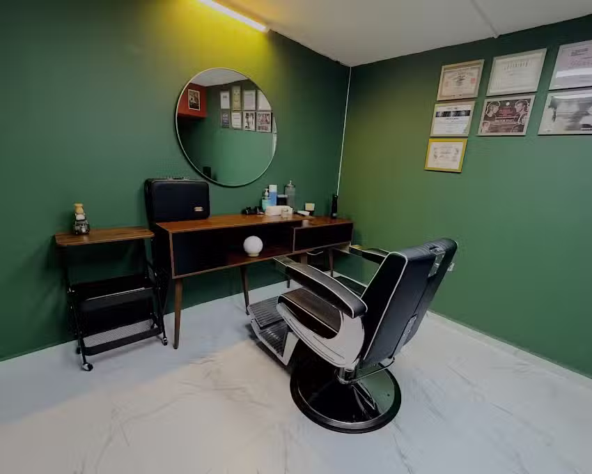Atemporal Hair Spot | Barber&iacute;a y Peluquer&iacute;a en Lomas Verdes