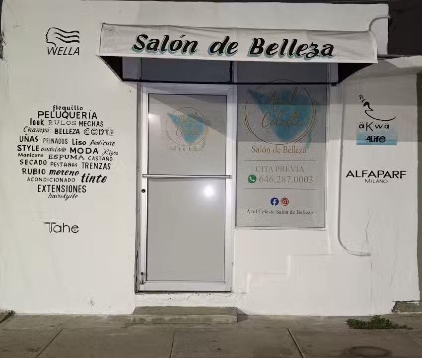 Azul celeste sal&oacute;n de belleza