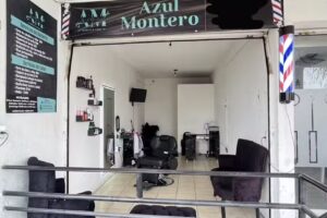 Azul Montero Barber&iacute;a & Salon