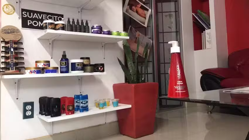 BAJA CUT BARBER & ESTETICA