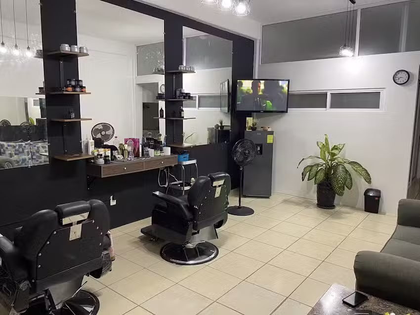 Balders Barber&iacute;a & Spa (Suc. Puerta Real)