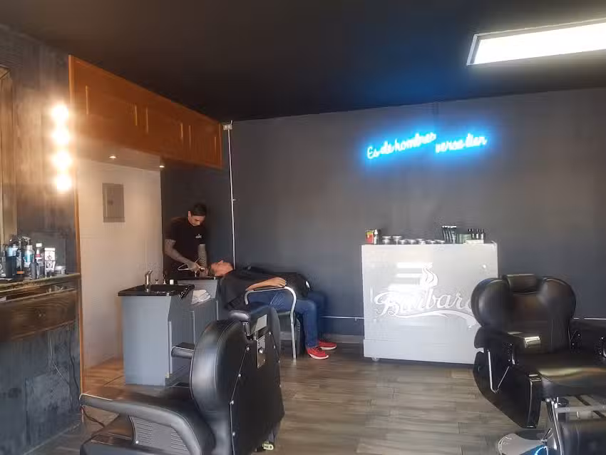 B&aacute;rbaro Hair Center