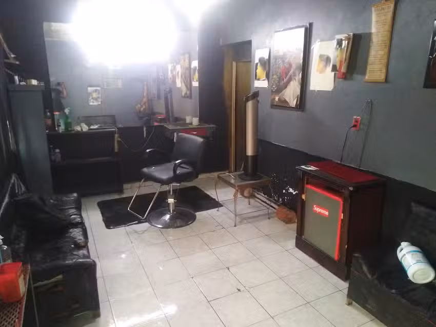 Barber Shop