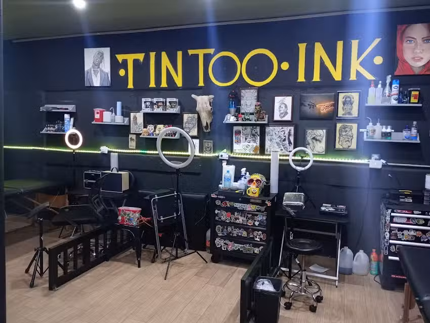 Barber Shop El Catrin