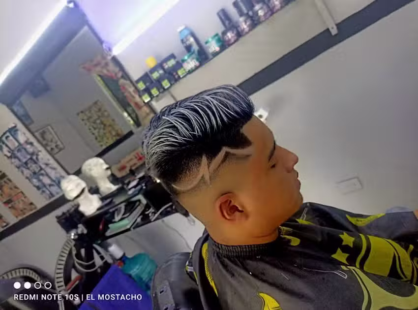 barber shop El MOSTACHO