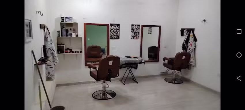 BARBER SHOP ISIDRO&rsquo;S