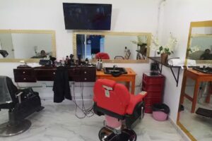 Barber shop king’s Men