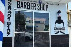 Barber Shop Revolucionaria