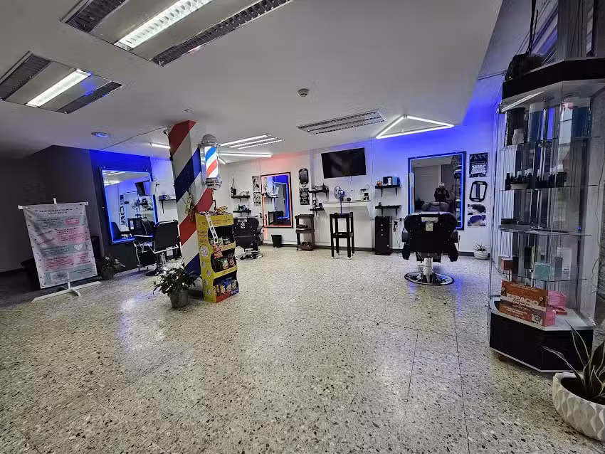 Barber Shop Susan