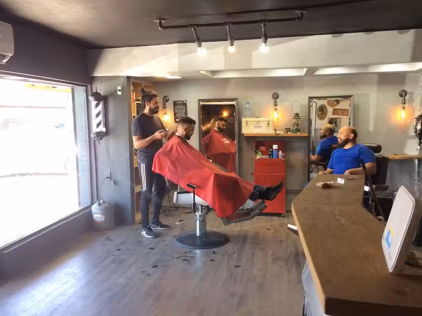 Barber&iacute;a Araiza