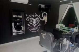 Barber&iacute;a Aries Sandoval