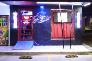 BARBERIA BARBA NEGRA