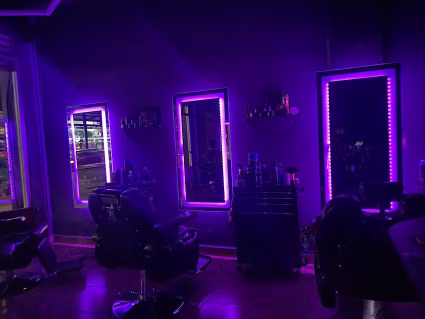 BARBER&Iacute;A BIG BOSS