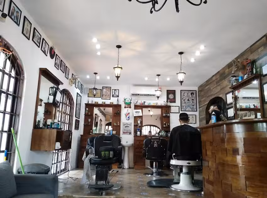 Barber&iacute;a Casa Blanca Alem&aacute;n