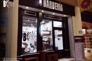 Barber&iacute;a Cecy Court El Paseo