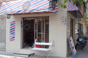 Barber&iacute;a Cesar&rsquo;s 28