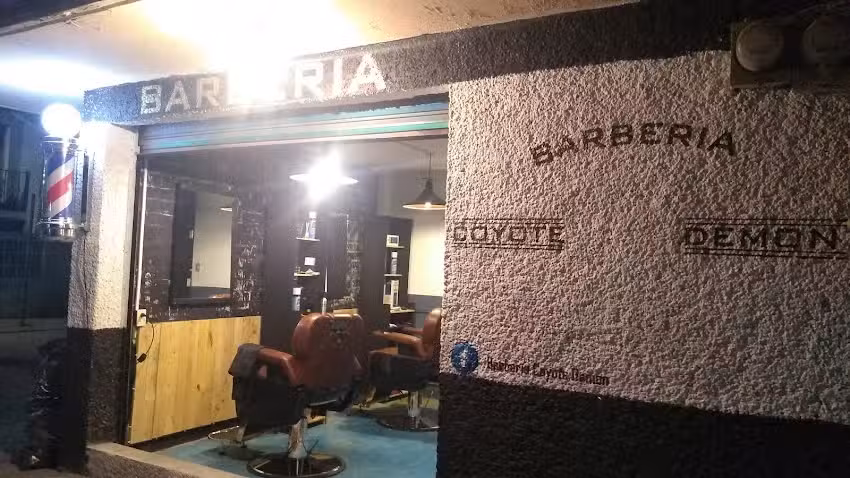Barber&iacute;a Coyote Demon