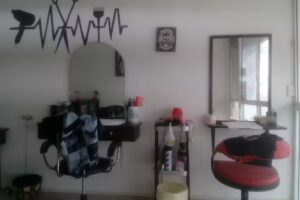 &ldquo;Barberia El Azteca&rdquo; & Salon de Belleza