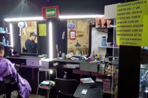 Barber&iacute;a El Capricho