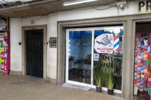 Barber&iacute;a En las Nubes