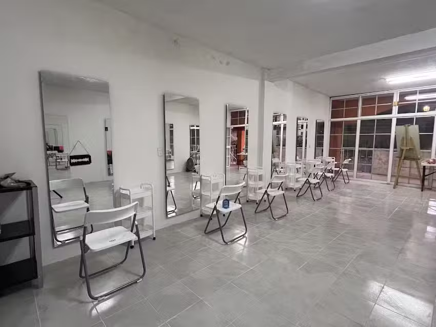Barber&iacute;a Eu&bull;Phoria