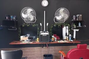 Barber&iacute;a Flores