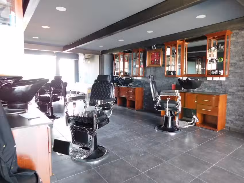 Barber&iacute;a Garrison 161