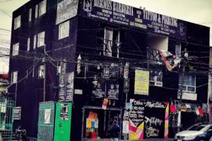 BARBER&Iacute;A H. 93 &ndash;PUERTA GRANDE