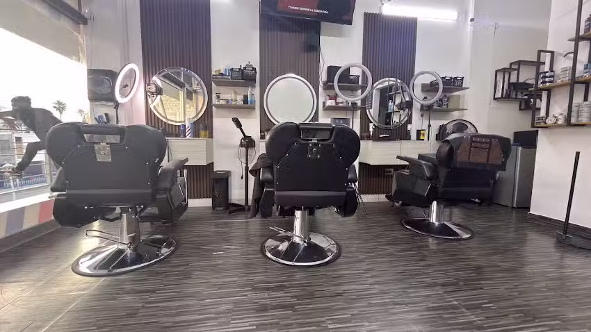 BARBERIA HIDALGO 825