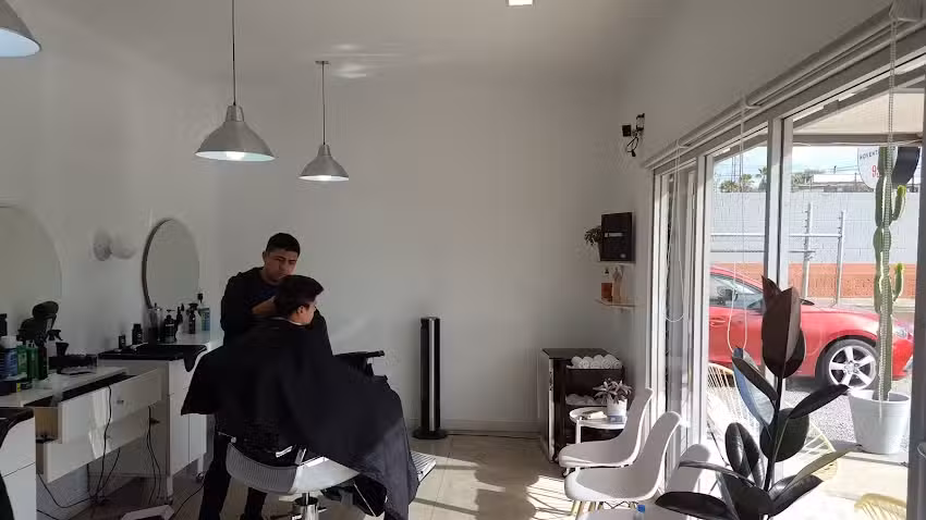 Barber&iacute;a La 93