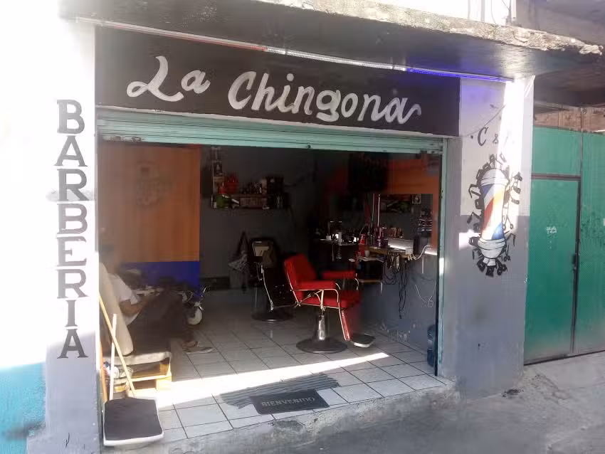 Barber&iacute;a La Chingona