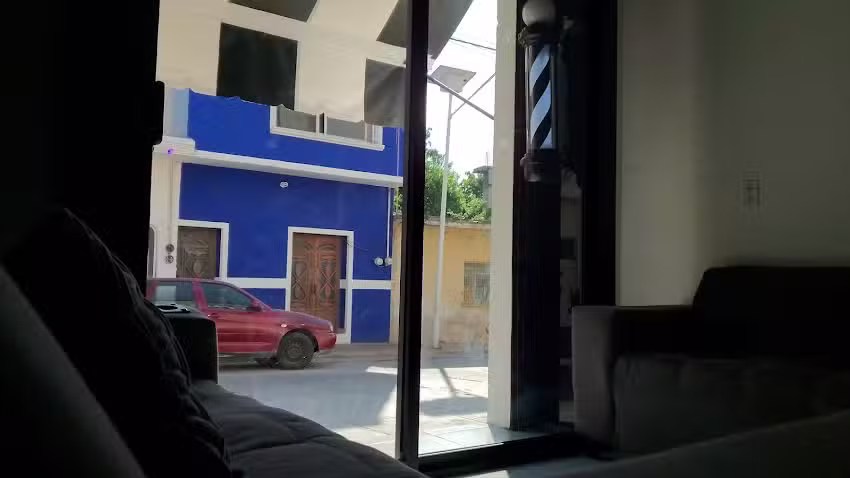 Barberia Lucero Studio