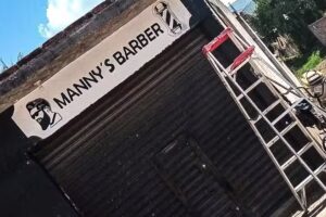 BARBER&Iacute;A MANNY
