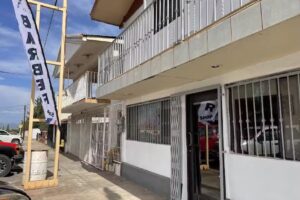 Barber&iacute;a MikeCuts b-shop & Blooms beauty studio