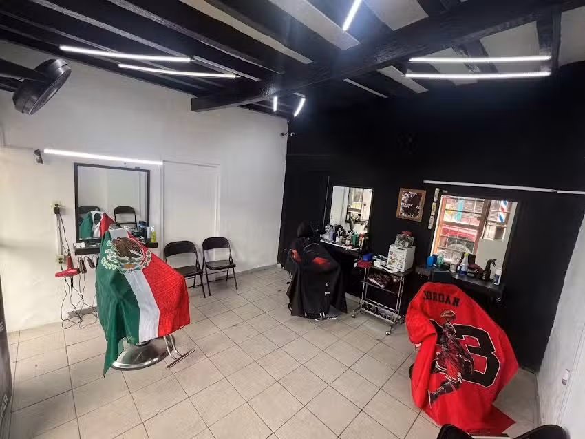 Barber&iacute;a Nueva Escuela