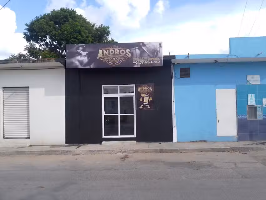 Barber&iacute;a peluquer&iacute;a ANDROS