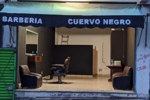 Barbería & Peluquería Cuervo Negro