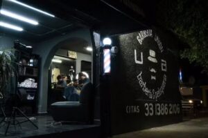 Barberia & peluquer&iacute;a &ldquo;uni&oacute;n&rdquo; 2