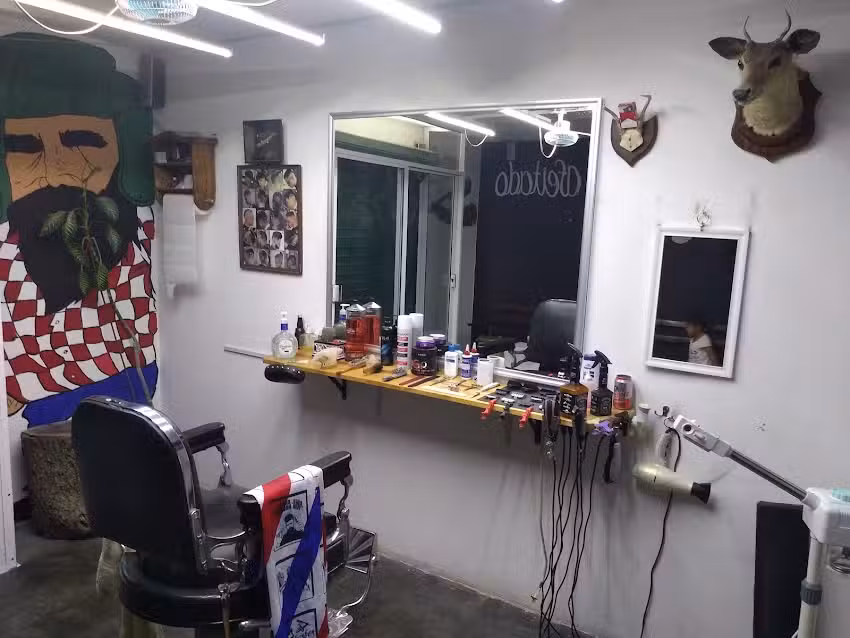 Barber&iacute;a rebeldes